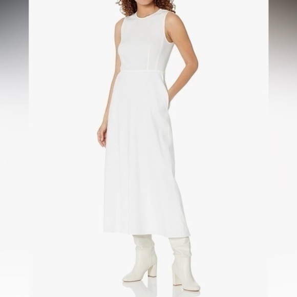 Theory Dresses & Skirts - Theory Linen Crunch Dress